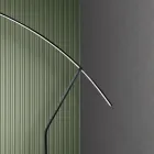 Lampa podłogowa z metalu malowanego w różnych kolorach i ściemnianej diody LED - klon Viadurini