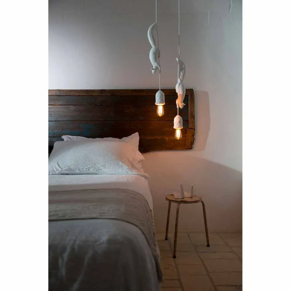 Lampa wisząca z matowej białej ceramiki z wiewiórką i żołędziem - wiewiórka Viadurini