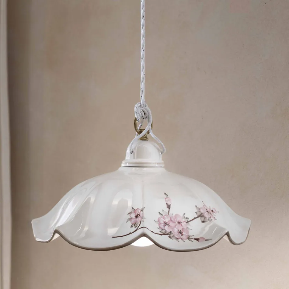 Lampa wisząca z żelaza i ręcznie dekorowanej falistej ceramiki - Belluno Viadurini