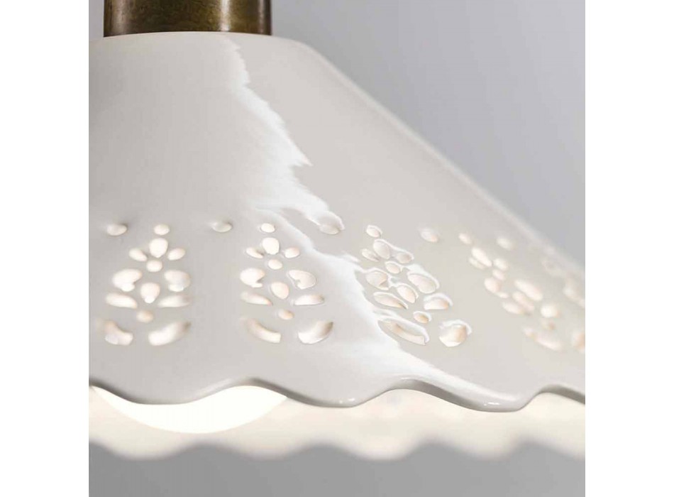 Żyrandol z 3 światłami z mosiądzu i perforowanej ceramiki - Fiordipizzo autorstwa Il Fanale Viadurini