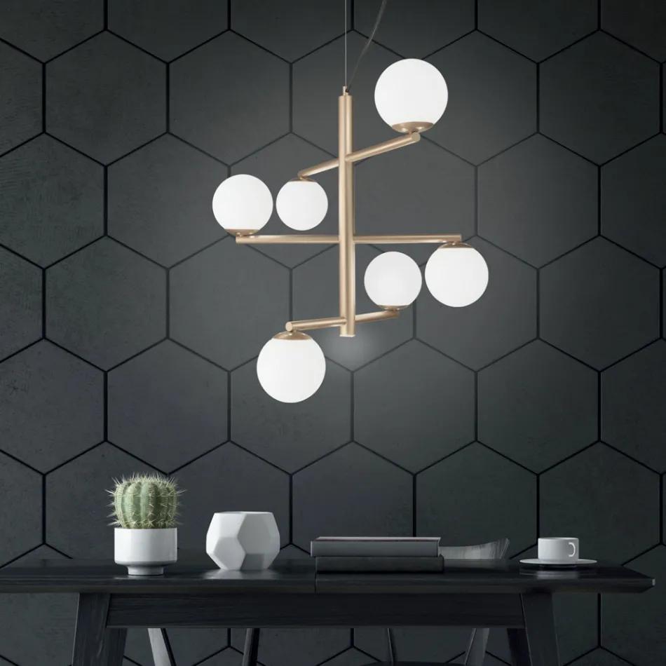 Żyrandol na 6 świateł z malowanego metalu ze szklanymi dyfuzorami - Lido Viadurini