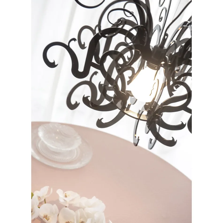 Żyrandol wiszący z nadającego się do recyklingu białego lub czarnego pleksiglasu - Sancho Viadurini