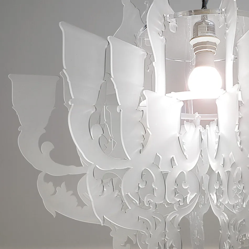Lampa wisząca z satynowego białego pleksiglasu, wyprodukowana we Włoszech - Gea Viadurini