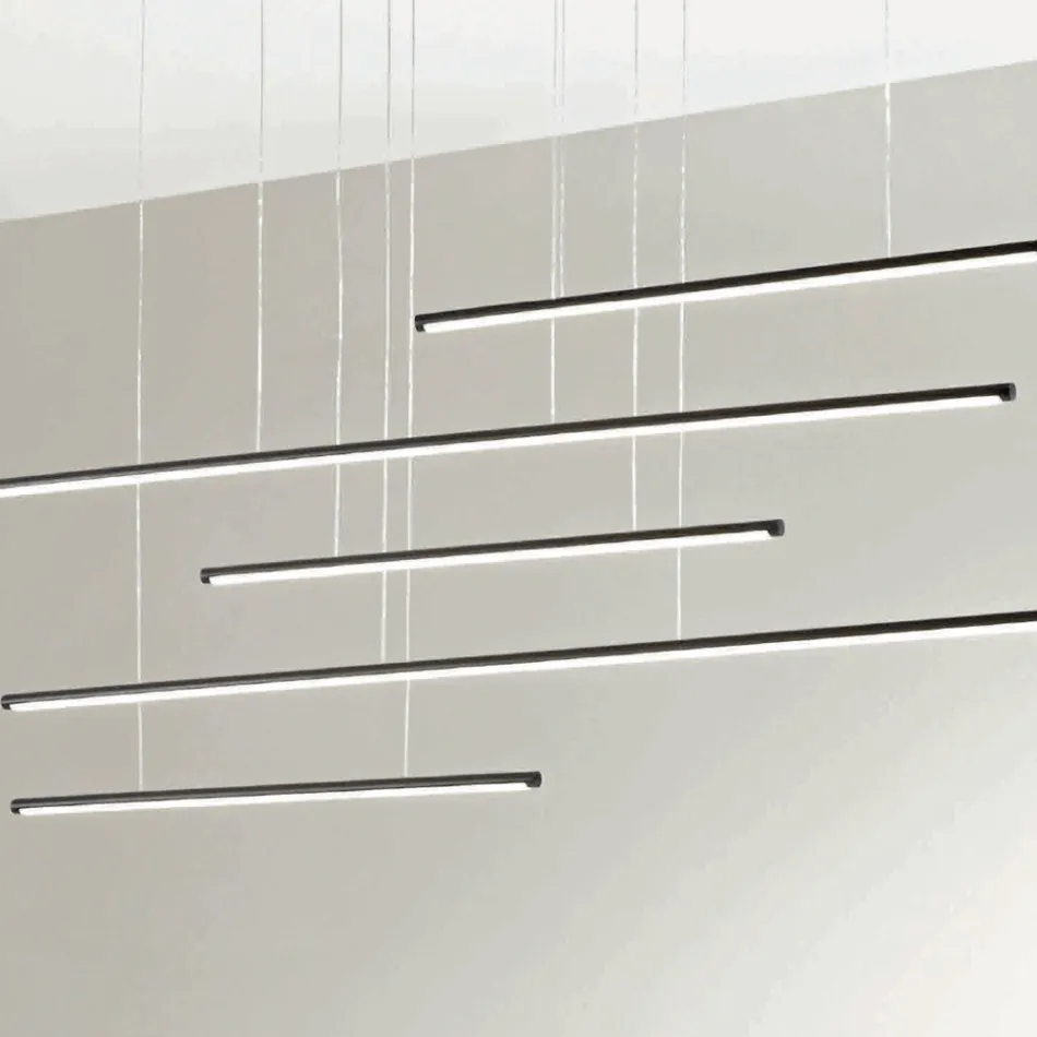 Żyrandol z poziomymi diodami LED z metalu i regulowanymi przewodami - pomarańczowy Viadurini