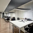 Żyrandol z recyklingowanego aluminium w różnych kolorach - Mila Viadurini