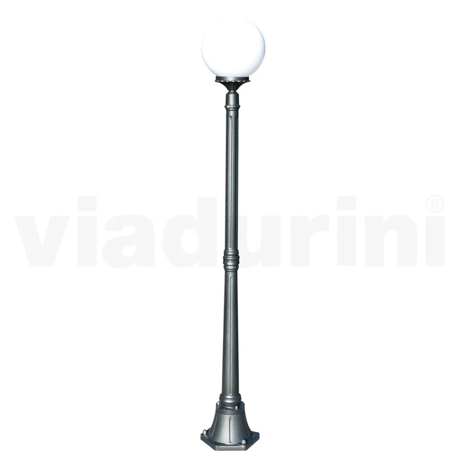 Lampa uliczna o wysokości 172 cm z akrylu i aluminium w kolorze antracytowym Wyprodukowano we Włoszech - Trovaantracite Viadurini