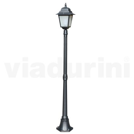 Latarnia uliczna o wysokości 178 cm ze szkła antracytowego i aluminium Made in Italy - Scintilla Viadurini