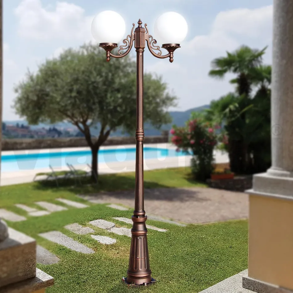 Lampa uliczna o wysokości 200 cm z czarnego akrylu i aluminium Made in Italy - Trovanero Viadurini