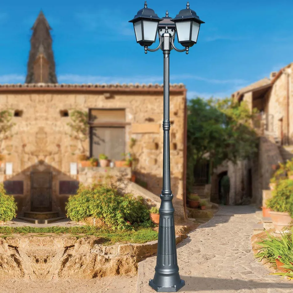 Latarnia uliczna o wysokości 238 cm ze szkła antracytowego i aluminium Made in Italy - Scintilla Viadurini