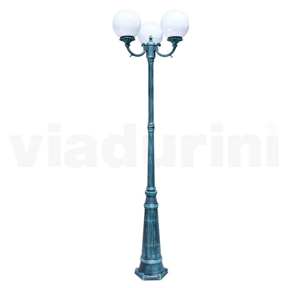 Lampa uliczna o wysokości 242 cm z czarnego akrylu i aluminium, wyprodukowana we Włoszech - Trovanero Viadurini