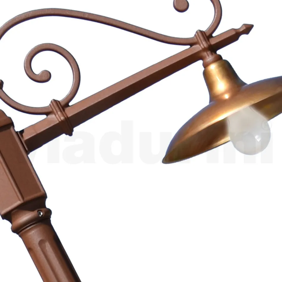 Zabytkowa lampa ogrodowa z aluminium i mosiądzu Made in Italy - Adela Viadurini