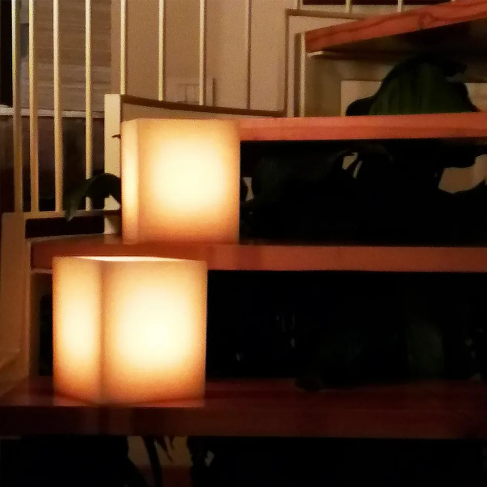 Latarnia zapachowa z wosku z efektem zarysowań i świeczką typu tealight Made in Italy - Famme Viadurini