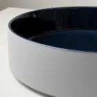 Umywalka nablatowa Halo z ręcznie toczonej porcelany i kamionki, wyprodukowana we Włoszech Viadurini