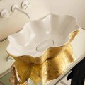 Umywalka design ceramiczna nablatowa biel i złoto model Cubo