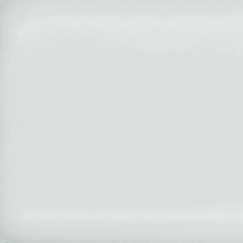 Nowoczesna lewica i zagłębiony basen w Ceramica Maida Viadurini