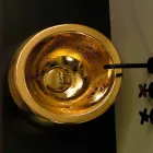 Okrągła umywalka nablatowa w kolorze złoconym Włochy Ceramika Elisa Viadurini