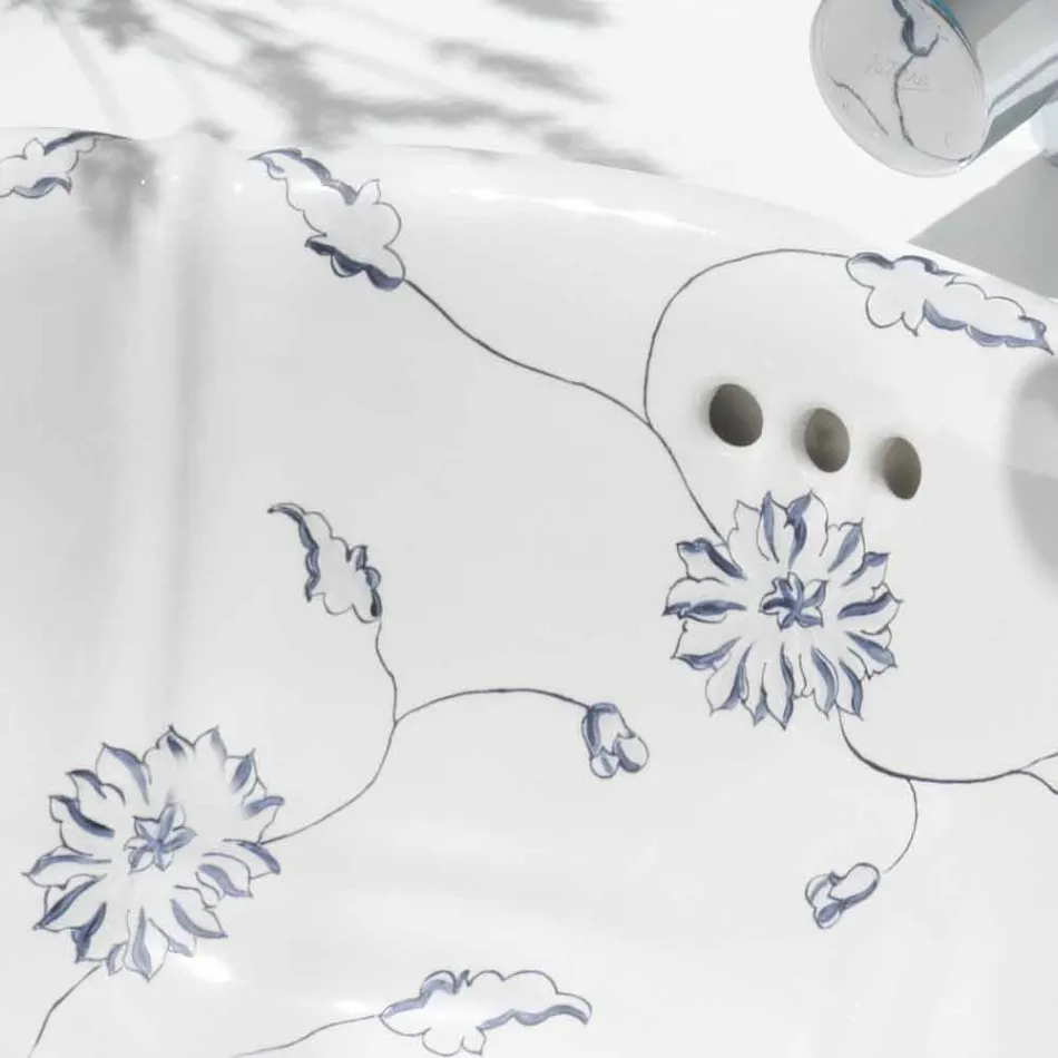 Okrągła umywalka wpuszczana w klasycznej porcelanie wyprodukowanej we Włoszech, Santiago Viadurini