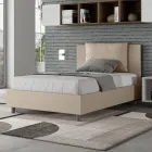 Łóżko 120x200 cm z zagłówkiem i poduszkami ze sztucznej skóry. Wyprodukowano we Włoszech - Olimpiadi Viadurini