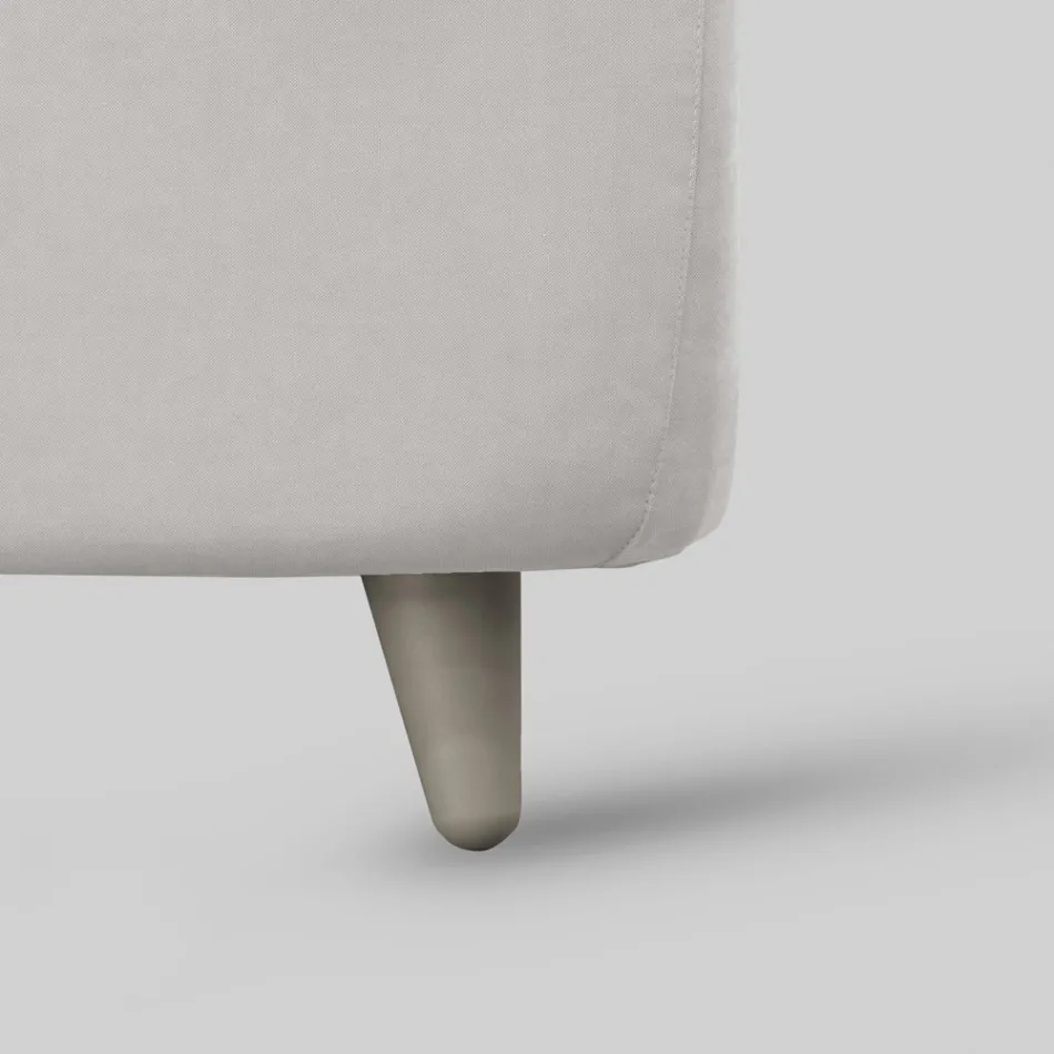 Pełnowymiarowe łóżko z wyściełanym zagłówkiem i nóżkami Made in Italy - Aaron Viadurini