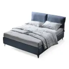 Łóżko podwójne 160x190 z poduszkami otulającymi cały zagłówek - Charme Viadurini