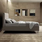 Łóżko podwójne 160x190 z pikowaniem i szerokimi pionowymi pasami - Magan Viadurini