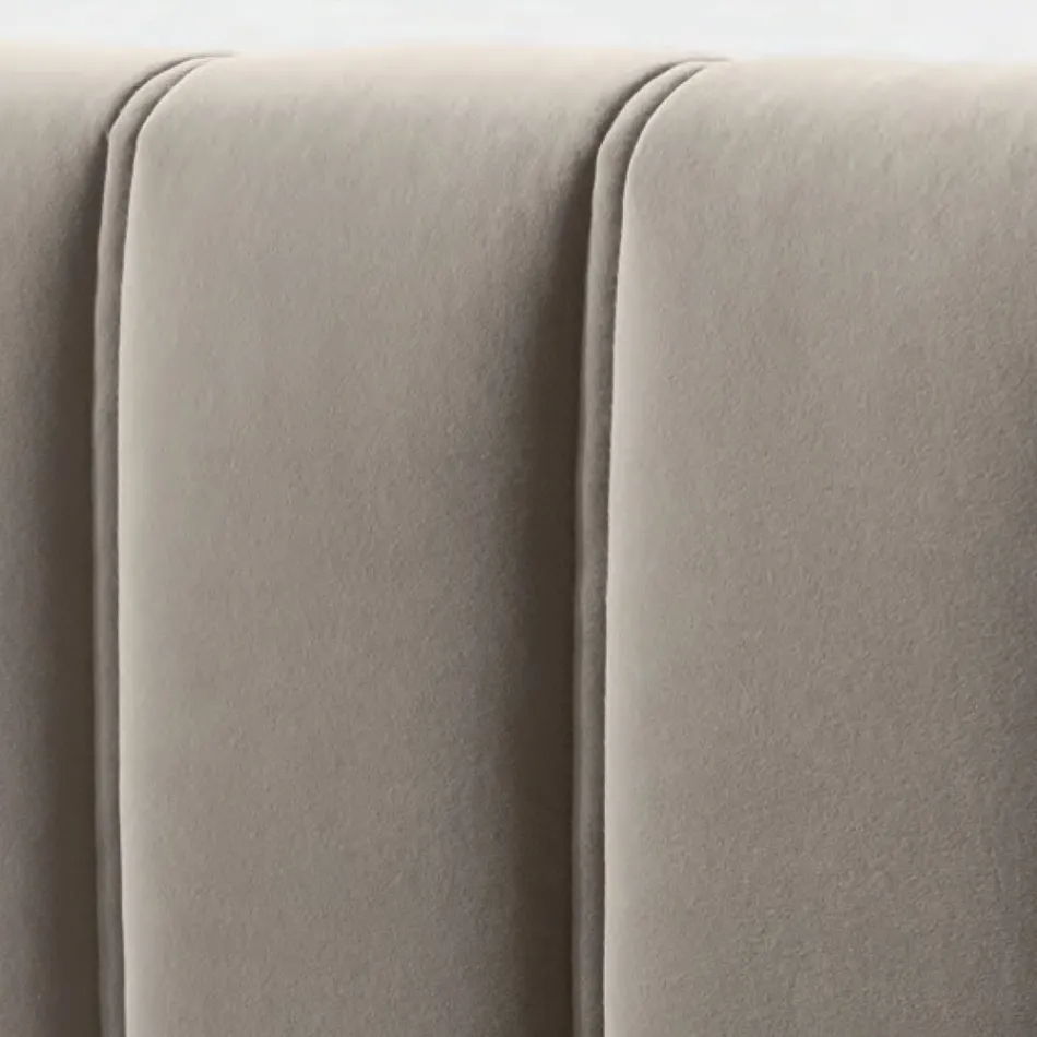 Łóżko podwójne 160x190 z pikowaniem i szerokimi pionowymi pasami - Magan Viadurini