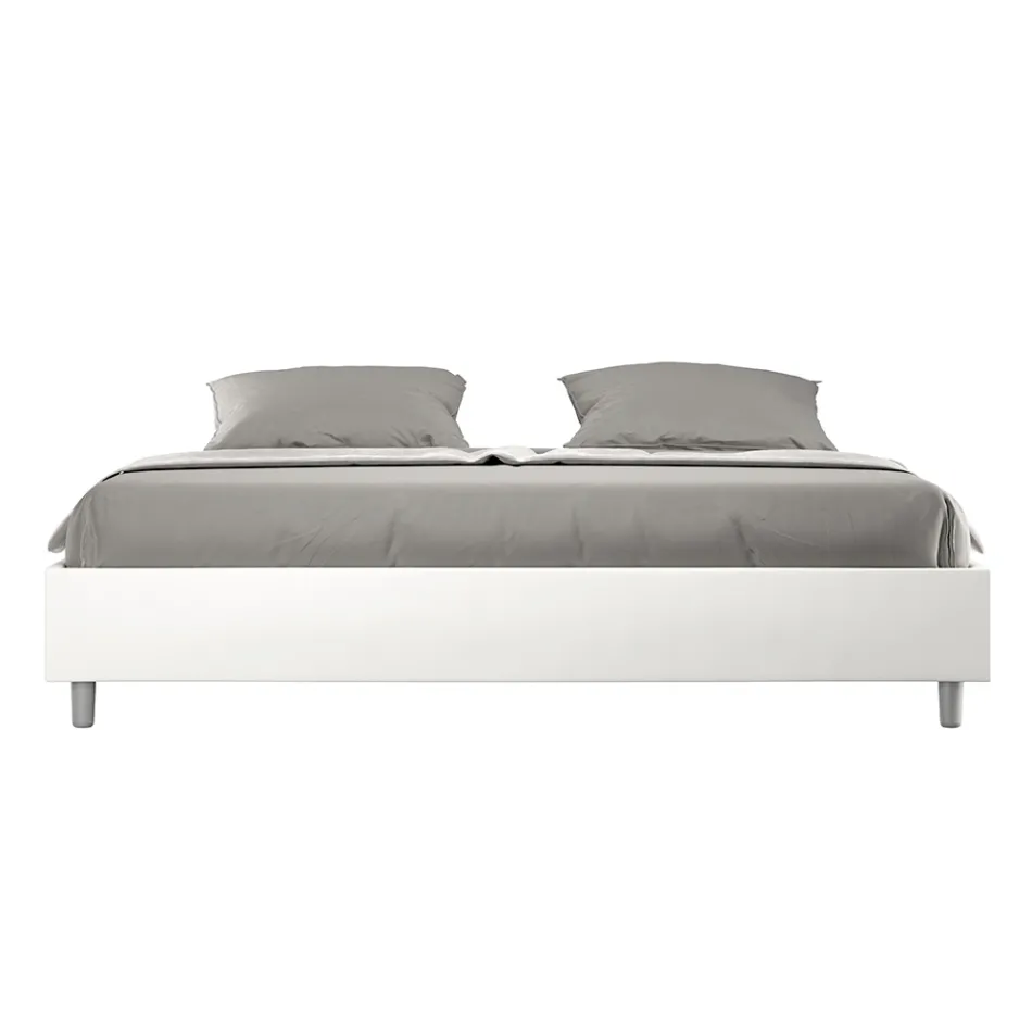 Łóżko podwójne 200x200 cm tapicerowane sztuczną skórą Wyprodukowano we Włoszech - Athlete Viadurini