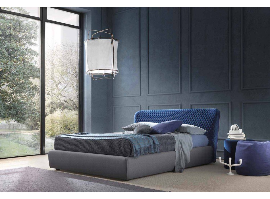 Podwójne łóżko z tapicerowanym pudełkiem z tkaniny Corolle firmy Bolzan Viadurini