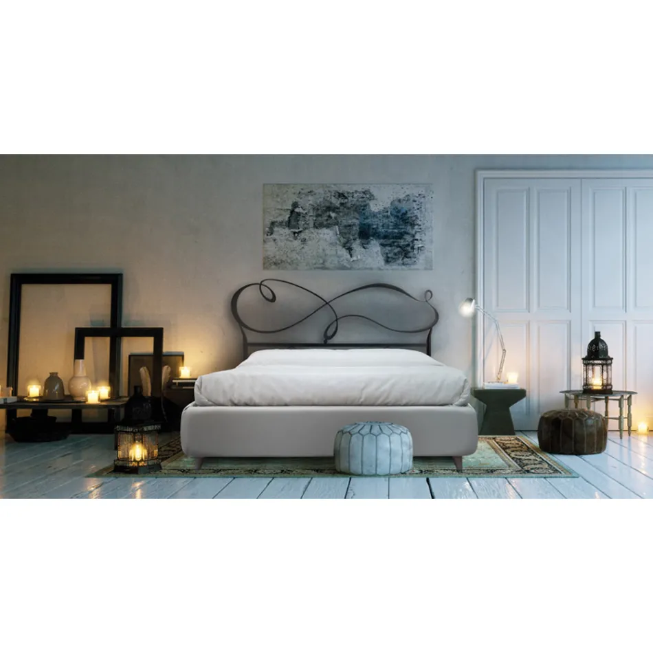 Podwójne łóżko z tapicerowaną ramą łóżka w różnych wykończeniach Made in Italy - Design Viadurini