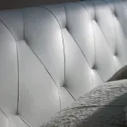 Podwójne łóżko o drewnianej konstrukcji pokryte poliuretanem – przewrócone Viadurini