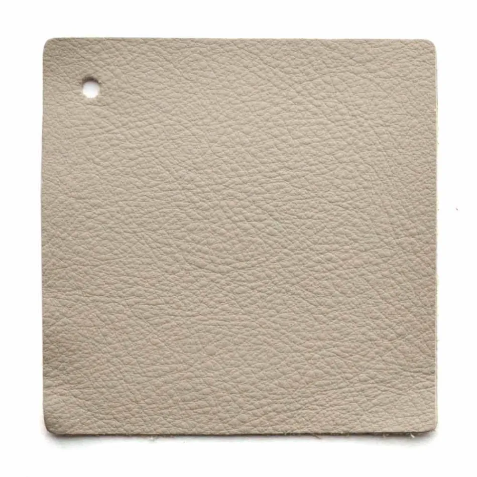 Projektowane podwójne łóżko ze skórzanym tapicerowanym wezgłowiem Menardo Viadurini