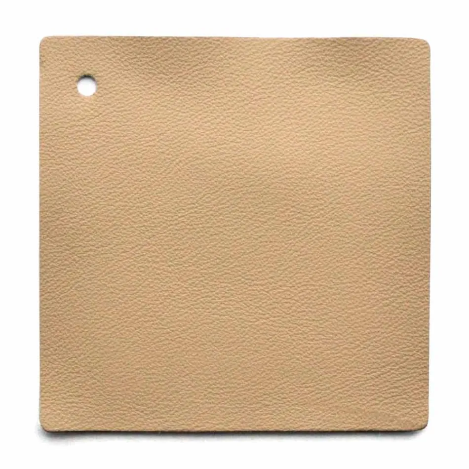 Projektowane podwójne łóżko ze skórzanym tapicerowanym wezgłowiem Menardo Viadurini