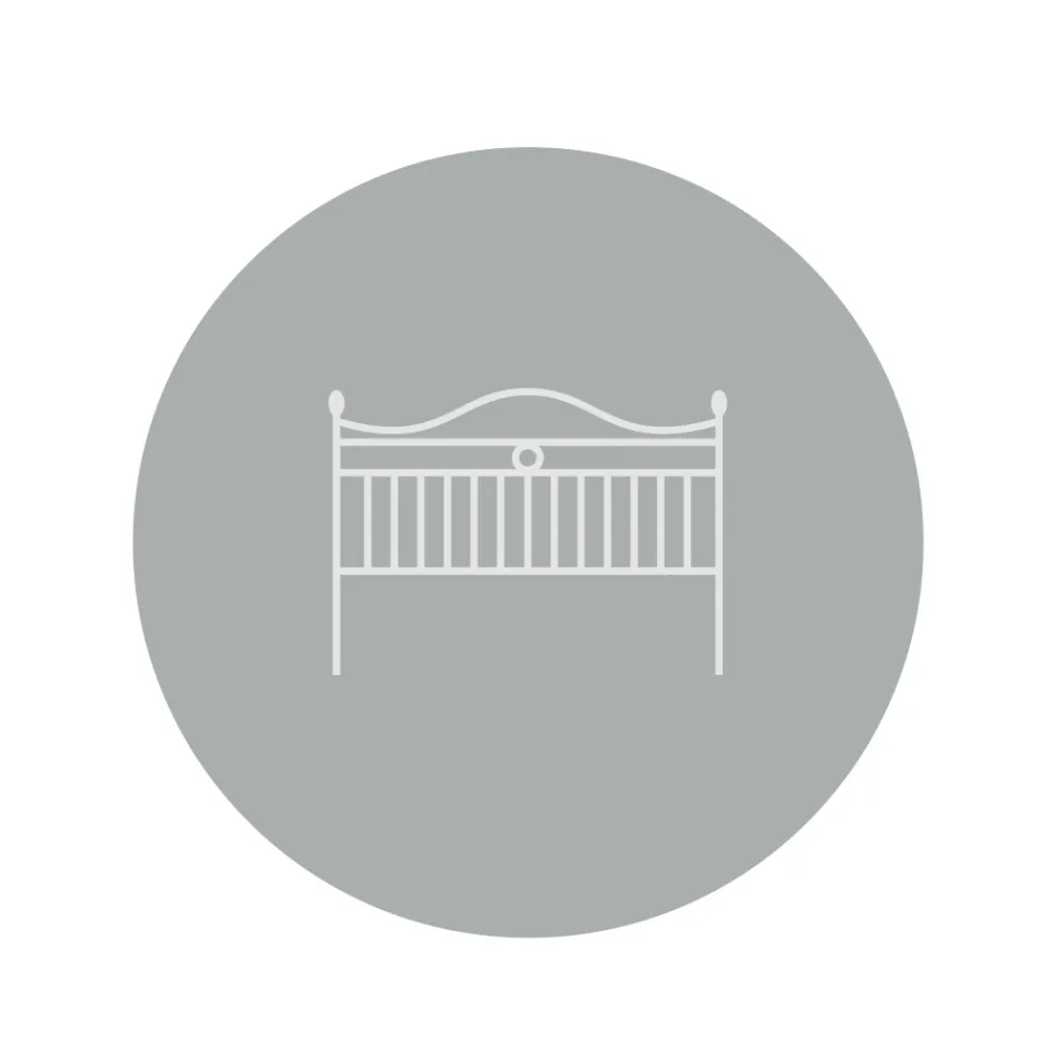 Żelazne łóżko podwójne z opcjonalnym podnóżkiem Made in Italy - Lampo Viadurini