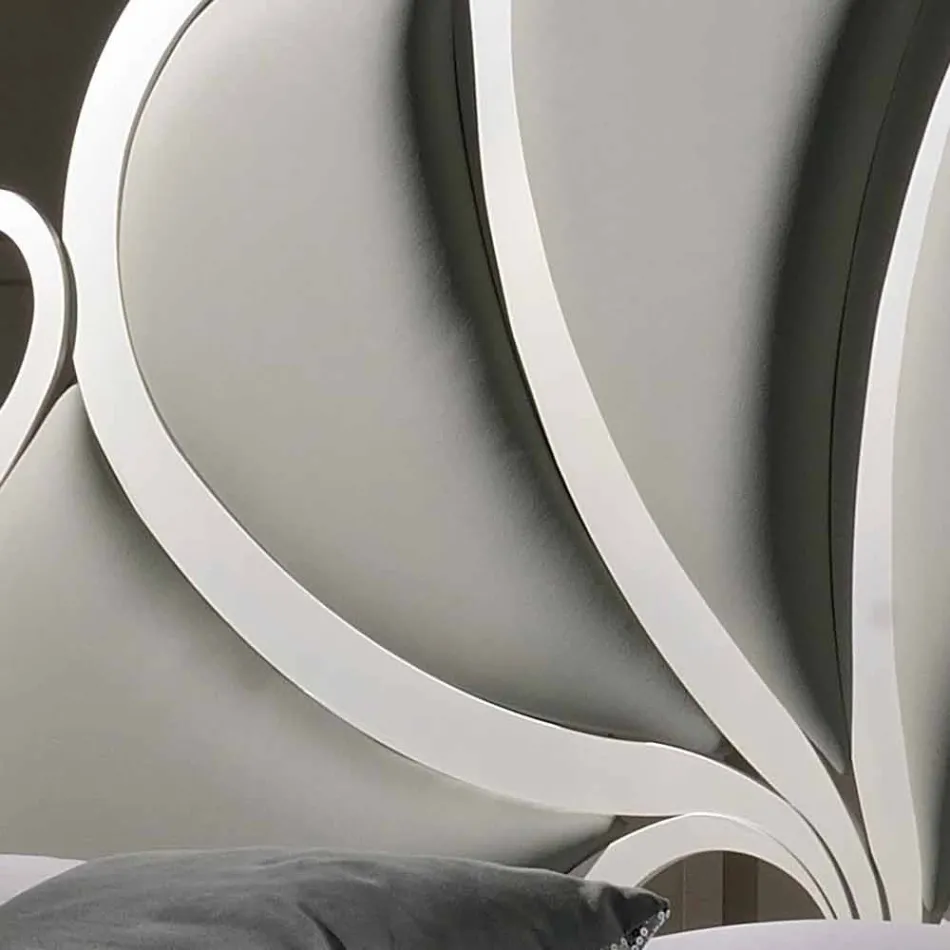 Podwójne łóżko tapicerowane kryształów żelaza Kimberly Viadurini