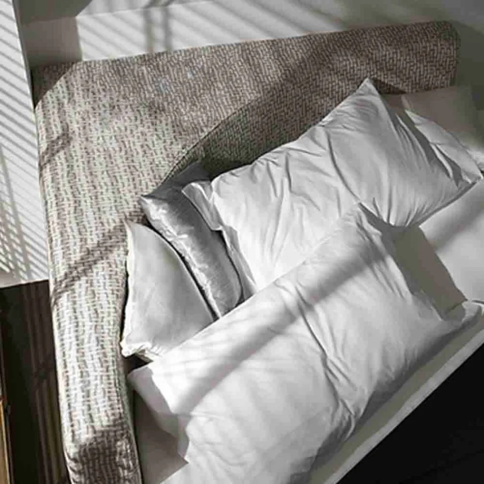 Nowoczesne okrągłe łóżko podwójne z kątowym zagłówkiem Made in Italy - Tima Viadurini