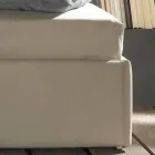 Łóżko pojedyncze z zagłówkiem i panelem bocznym, Line8 Bolzan Viadurini