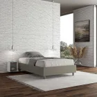 Łóżko Queen-Size 140x200 cm tapicerowane sztuczną skórą Wyprodukowano we Włoszech - Athlete Viadurini