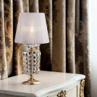 Lampa stołowa z pozłacanego żelaza z abażurem, wyprodukowana we Włoszech - Austria Viadurini