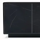 Kredens z 3 drzwiami i lakierowaną i laminowaną konstrukcją Wyprodukowano we Włoszech - Ferrara Viadurini