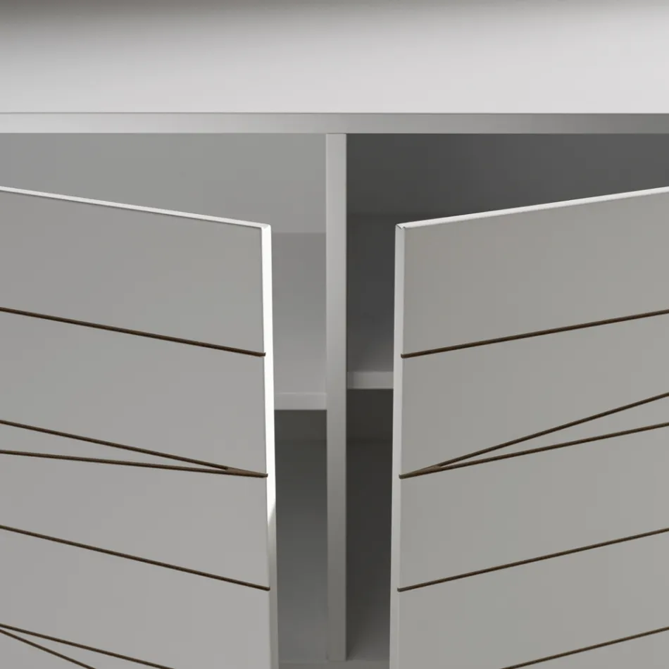 Komoda z 3 drzwiami z malowanego aglomeratu drewnianego - Ariete Viadurini