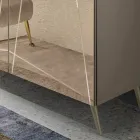 Komoda z 3 lustrzanymi drzwiami szklanymi i metalową podstawą - Eleonora Viadurini