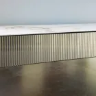 Kredens do salonu ze stalową podstawą i konstrukcją z melaminy - Adriel Viadurini