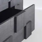 Konstrukcja kredens szczotkowana z drewna modrzewiowego obróbce cieplnej Azalea Viadurini