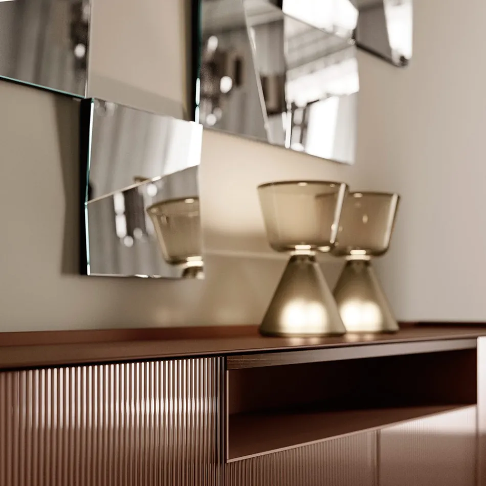 Komoda z lakierowanego szkła z profilem z litego drewna, wyprodukowana we Włoszech - Lutea Viadurini