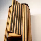 Kolumnowa szafka łazienkowa wykonana z litego drewna tekowego i mahoniu - Plumeria Viadurini