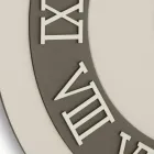 Zegar ścienny MDF i cyfry rzymskie w płóciennym reliefie - Chronoform Viadurini