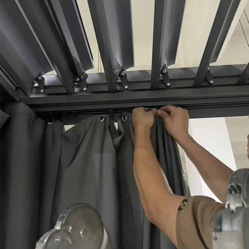 Pegola 3x4 mt w kolorze antracytowym z aluminium z korbą - Levante Viadurini