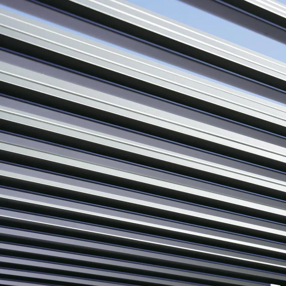 Antracytowa aluminiowa pergola z regulowanym dachem - Vitta Viadurini