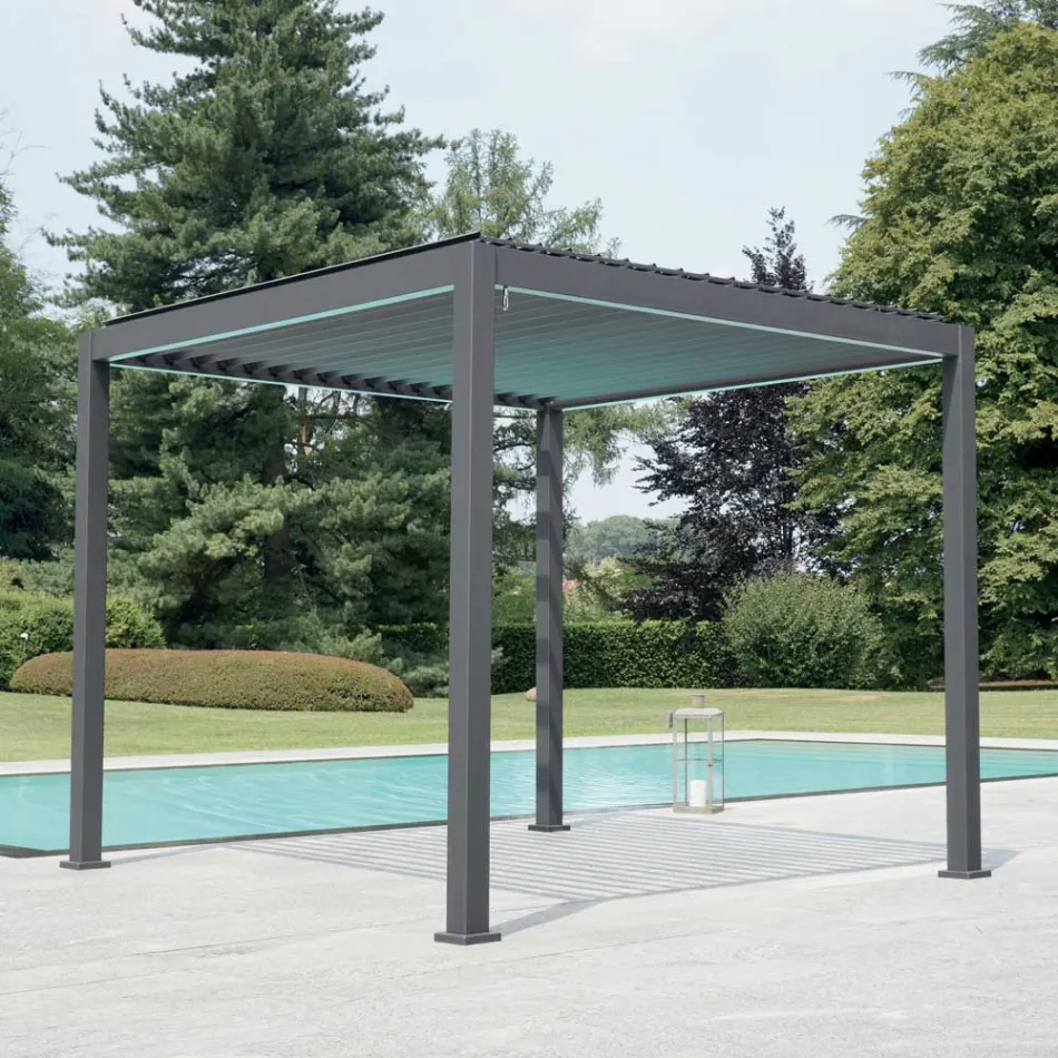 Pergola aluminiowa z regulowanym dachem firmy Crank - Eolo Viadurini