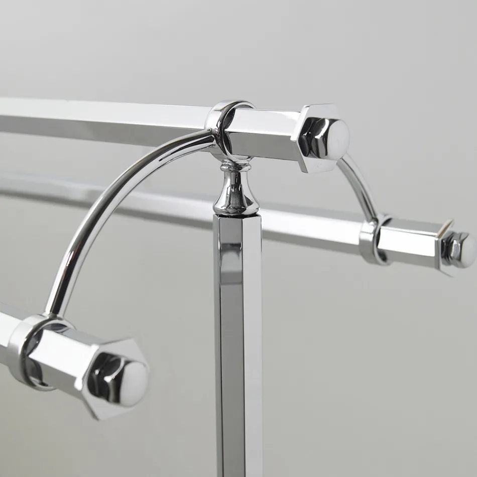 Stojak na wieszaki na ręczniki łazienkowe z mosiądzu w stylu vintage, wyprodukowany we Włoszech - Aristide Viadurini